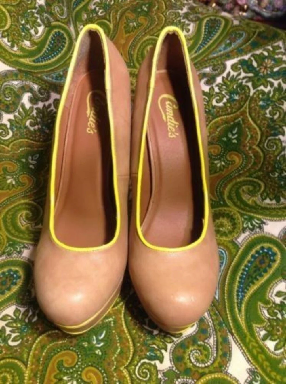 CANDIES CAALLYNNUDE WOMEN'S NUDE/YELLOW 8.5M STILETTOS PLATFORM HEELS PUMPS